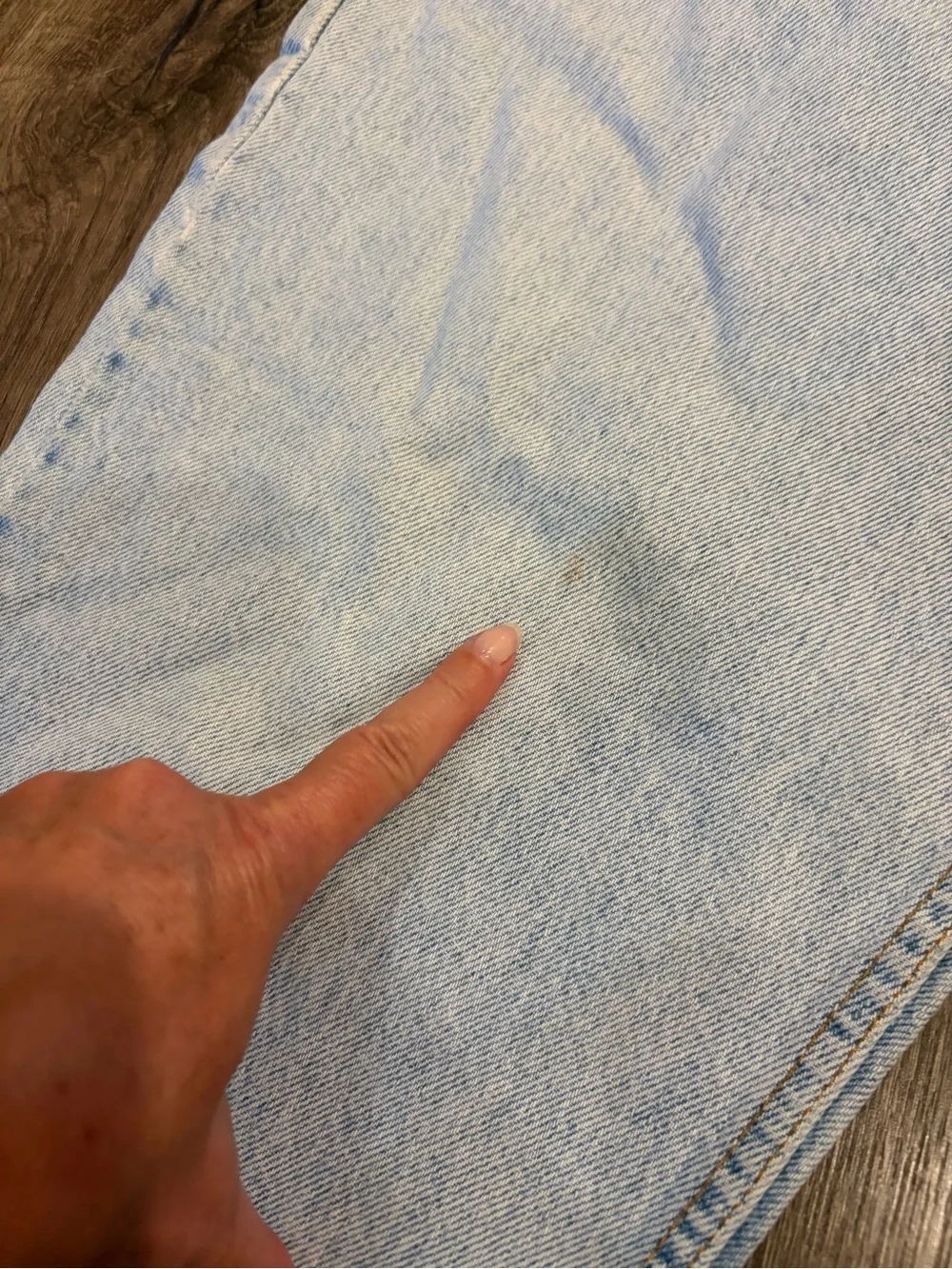Vintage Levis 550 Relaxed Fit Tapered Leg Jeans Mens 36x30 Light Wash Blue 90s